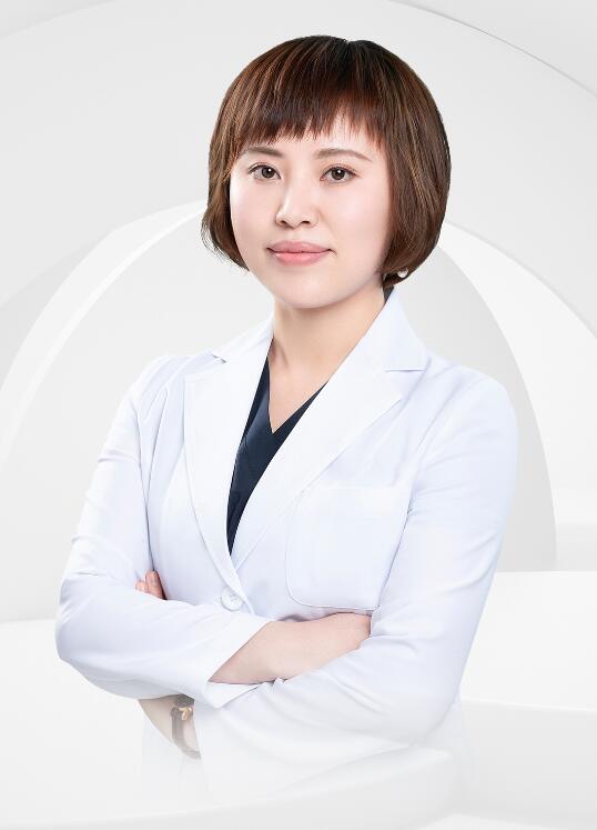 姚玲