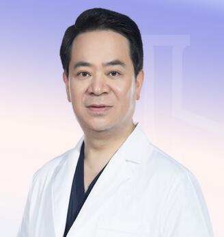 李富强