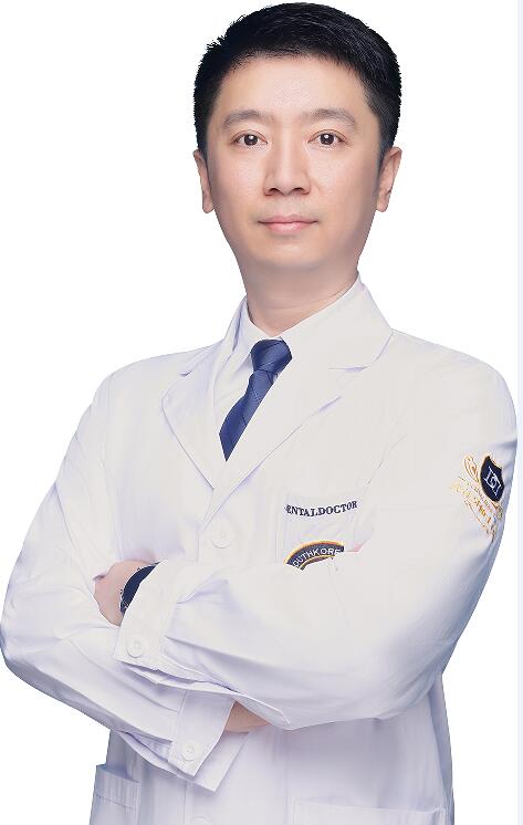 谭翼
