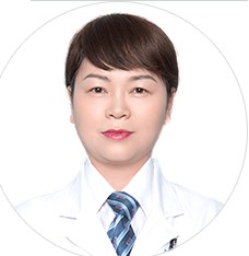 谭春华