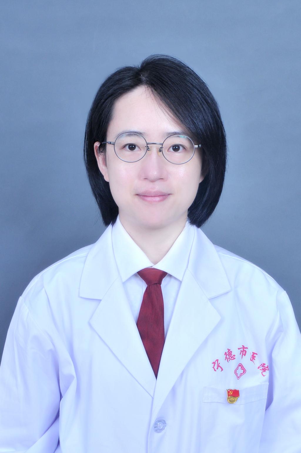 王炜
