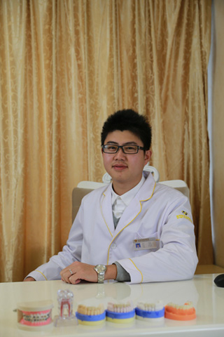 李志杰