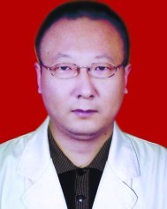 王亮