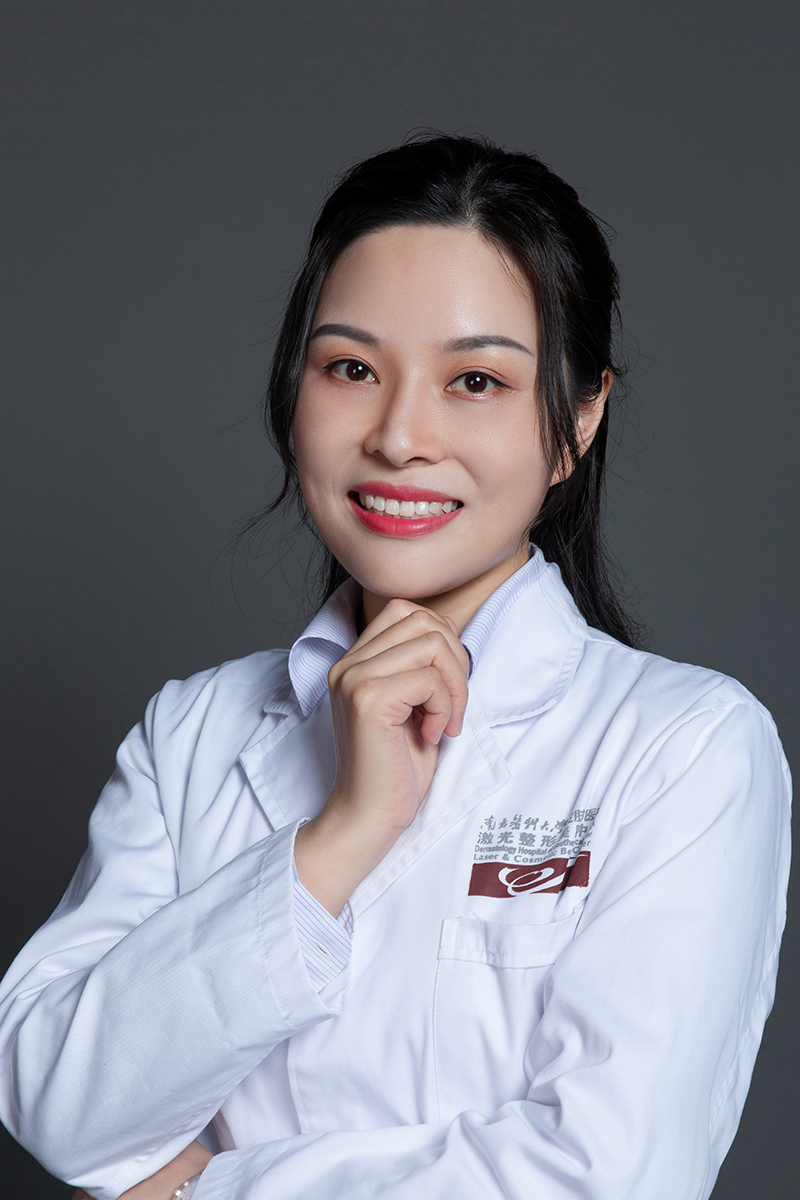 潘良利