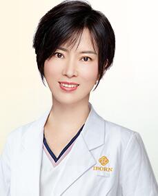 王宏薇