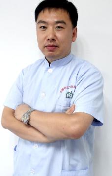 李子龙