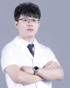 顾少雄
