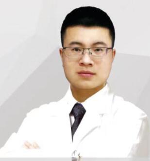 杨鹏