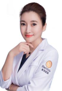 李琳