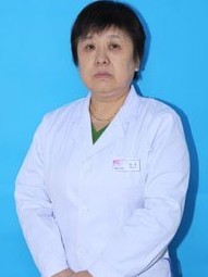 戚荣