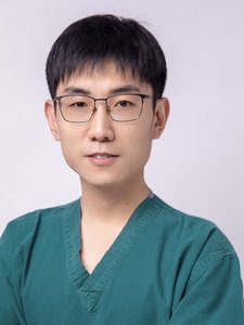 李行