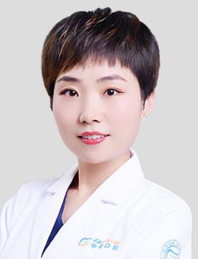 李伟静