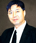郑泰成