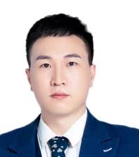 荣新华