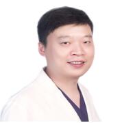 李伟