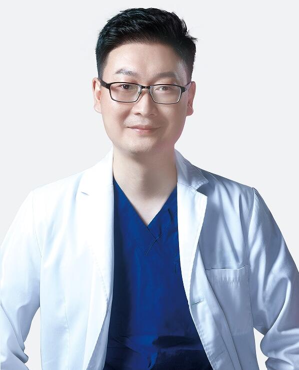 杨千里