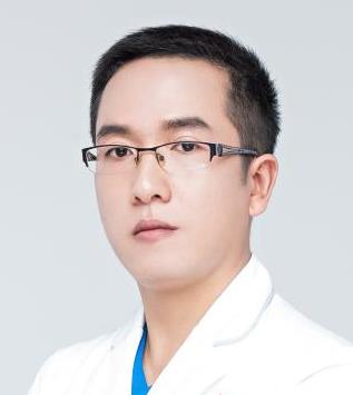 王健华