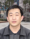 李文龙