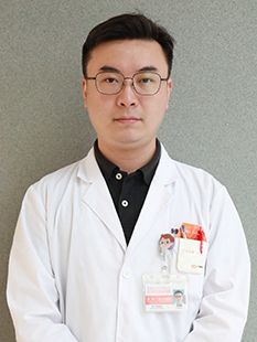 李侃