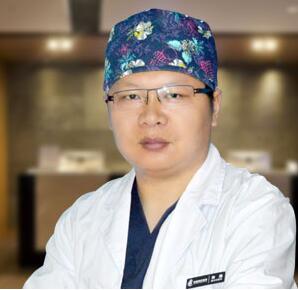 朱逸