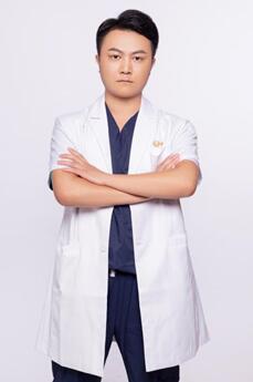 欧昕宇
