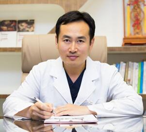 闫迎军