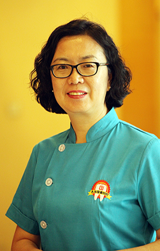 白丽霞