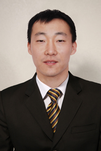 何健