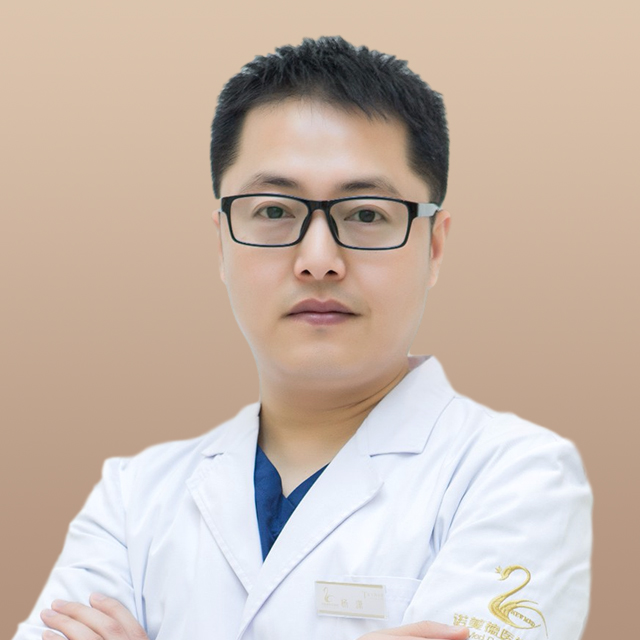 杨潇