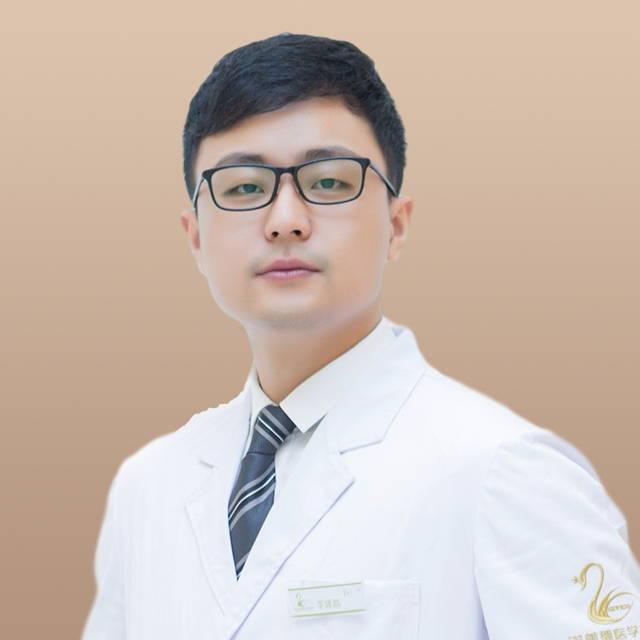 李建磊