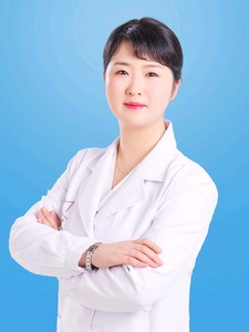 张晓燕