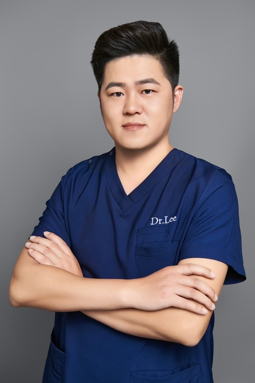 李辉