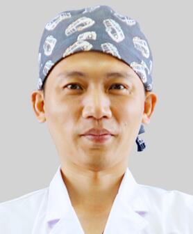 李少雄