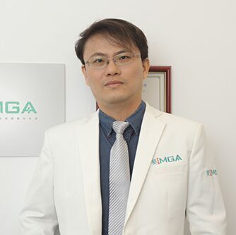 颜崇文