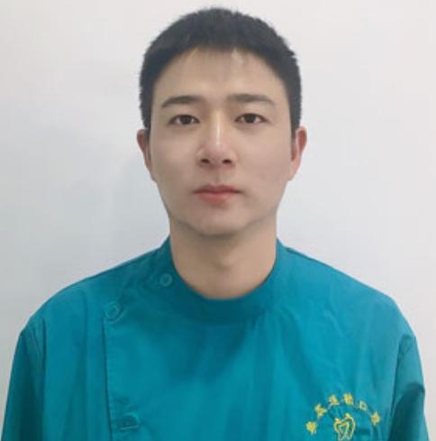 石彦明