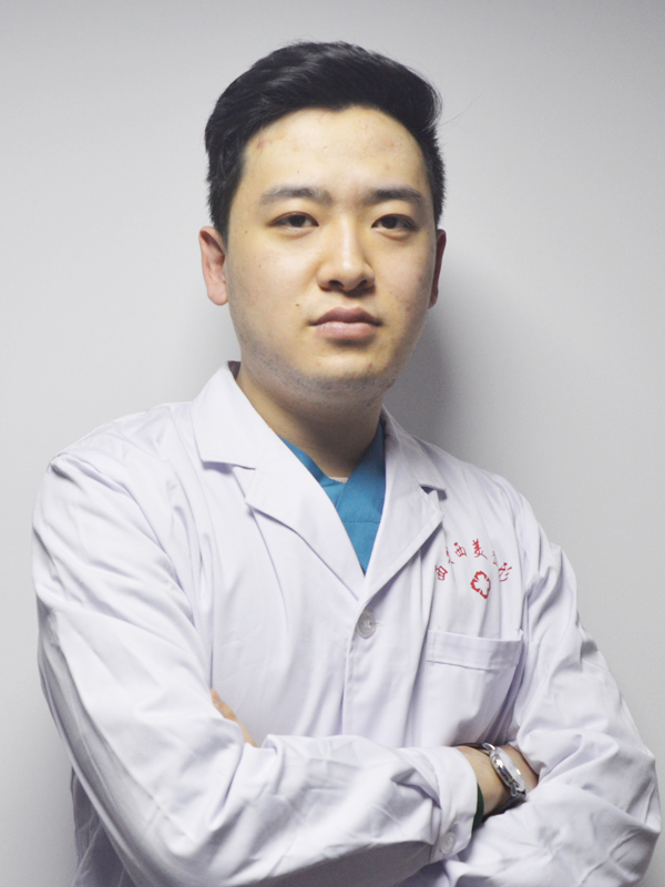 周明