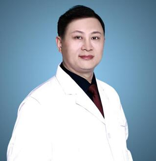 雷晓东
