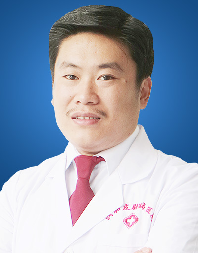 邱效坤