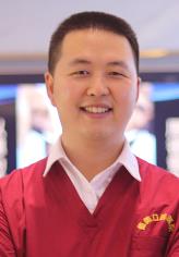 明华伟