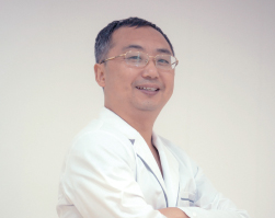 何成柏