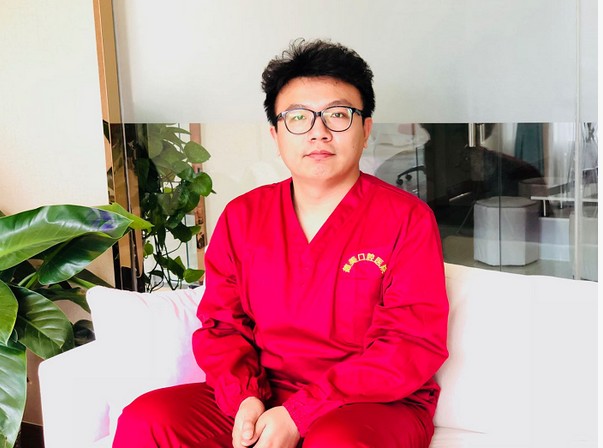 袁宗毅