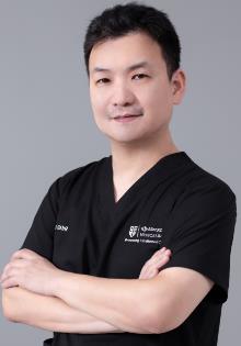 李钢