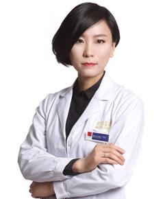 张云玲