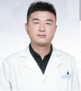 孙校琦