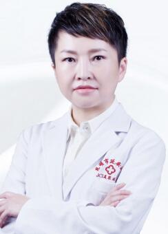 张昕霞