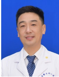 李力群