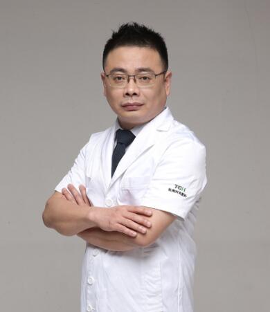 胡斌