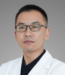 张梁宇