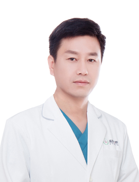 李宏伟