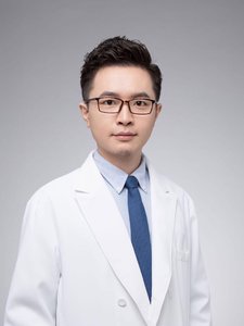 李昕